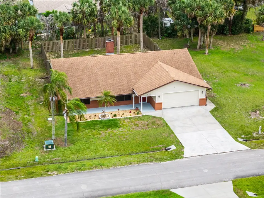 350 Breakwater Terrace, Sebastian, FL 32958 - #3
