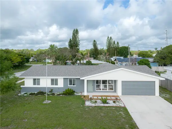 882 Gilbert Street, Sebastian, FL 32958