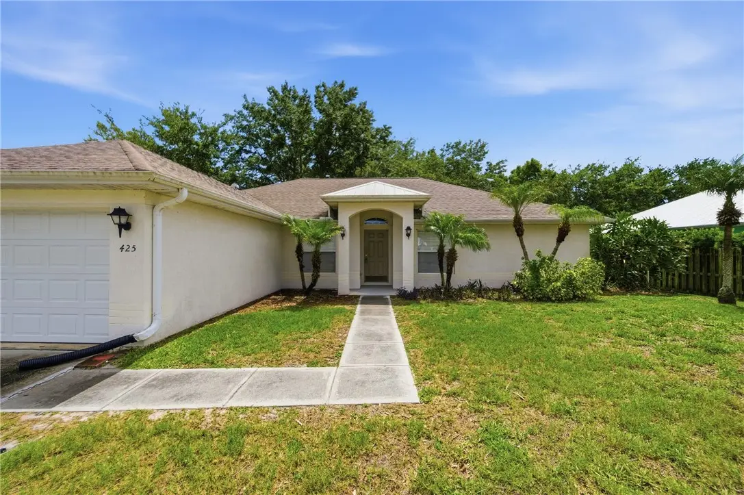 425 Oak Street, Sebastian, FL 32958 - #1