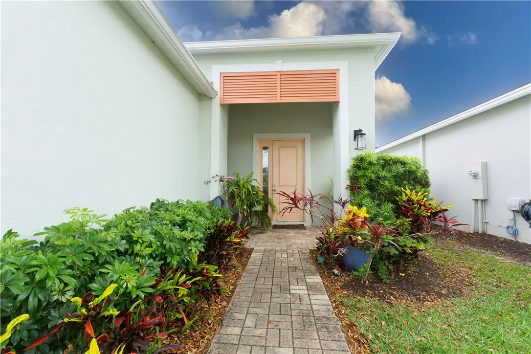 2172 Falls Manor, Vero Beach, FL 32967 - #1