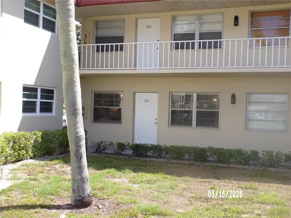 104 Royal Oak Drive #103, Vero Beach, FL 32962