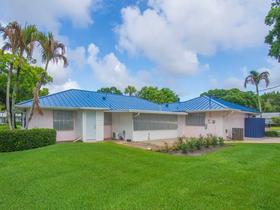 2301 Avalon Avenue, Vero Beach, FL 32960 - #2