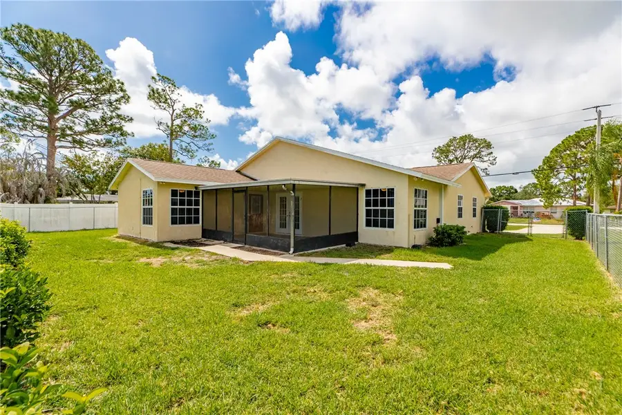 124 Englar Drive, Sebastian, FL 32958 - #2