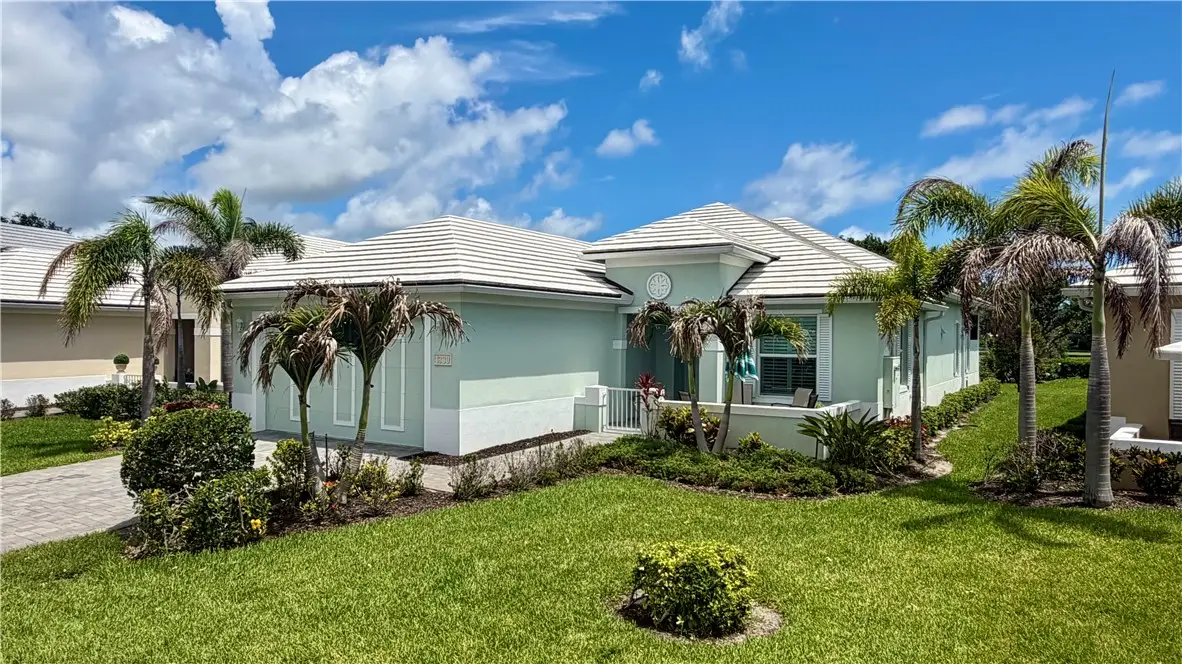 1330 Saint Catherines Circle, Vero Beach, FL 32967 - #1