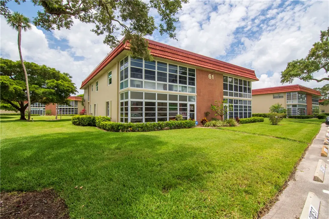 61 Woodland Drive #106, Vero Beach, FL 32962 - #1