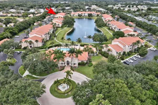 1590 S 42nd Circle #207, Vero Beach, FL 32967