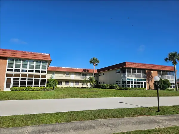 44 Woodland Drive #205, Vero Beach, FL 32962