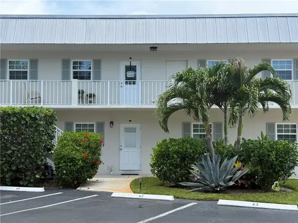 900 Jasmine Lane #102A, Vero Beach, FL 32963