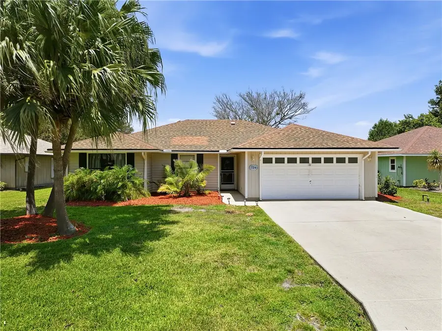 724 24th Square, Vero Beach, FL 32962 - #2