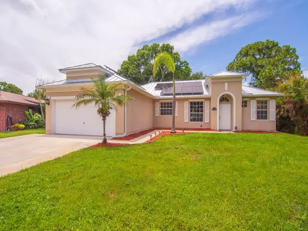 846 Wentworth Street, Sebastian, FL 32958