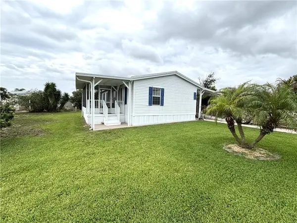 6129 97th Street, Sebastian, FL 32958