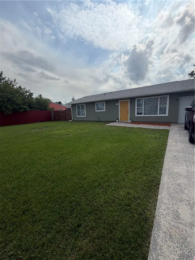 2275 18th Avenue Sw, Vero Beach, FL 32962 - #2