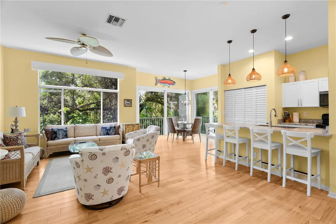 1335 Winding Oaks Circle E #1005, Vero Beach, FL 32963 - #1