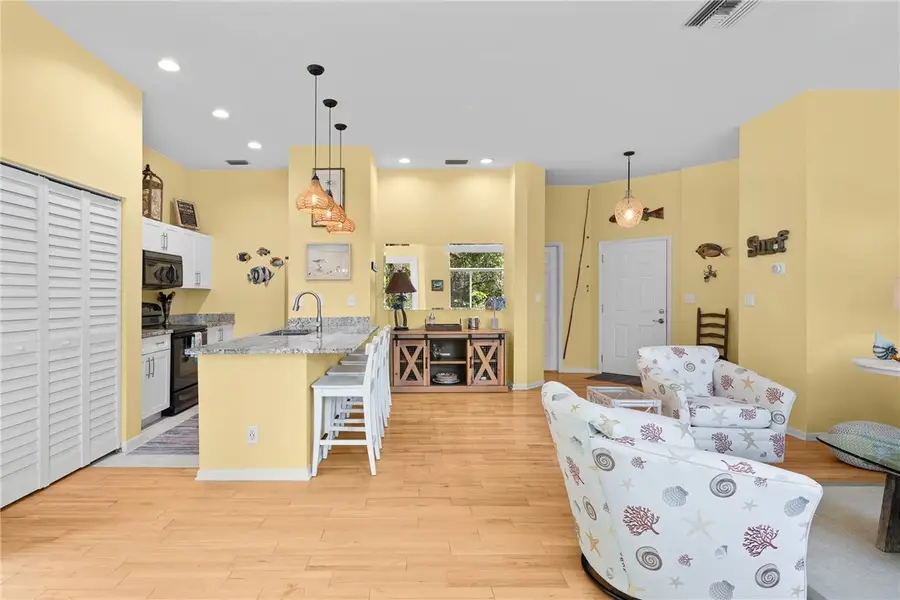 1335 Winding Oaks Circle E #1005, Vero Beach, FL 32963 - #3