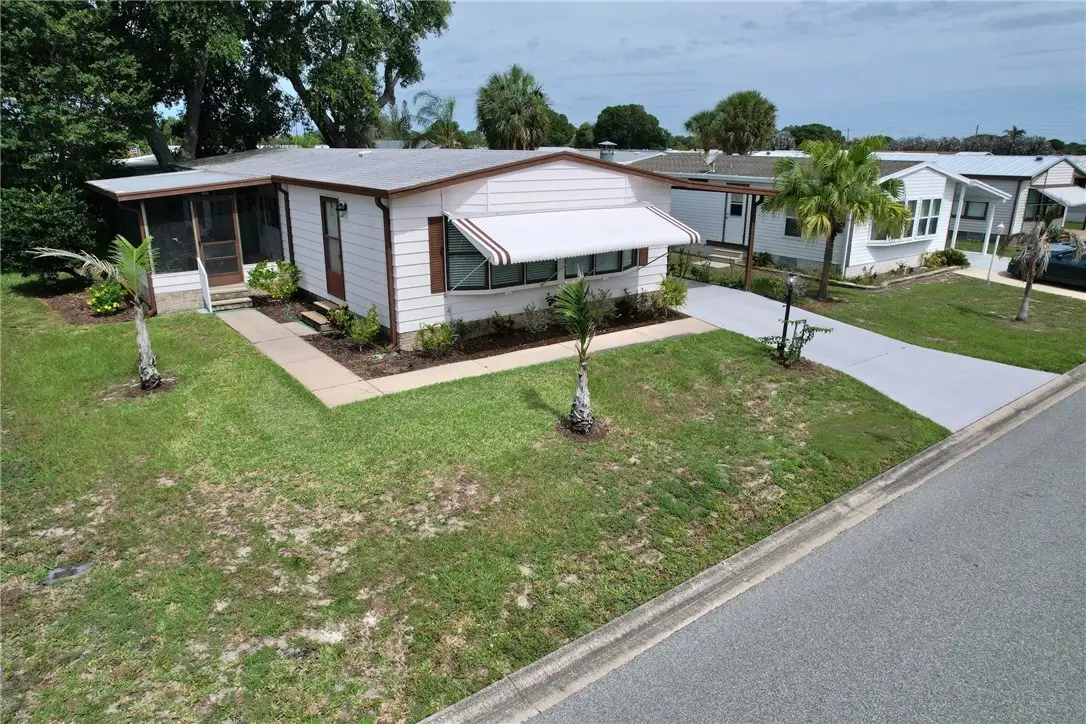 457 Marlin Circle, Barefoot Bay, FL 32976 - #1