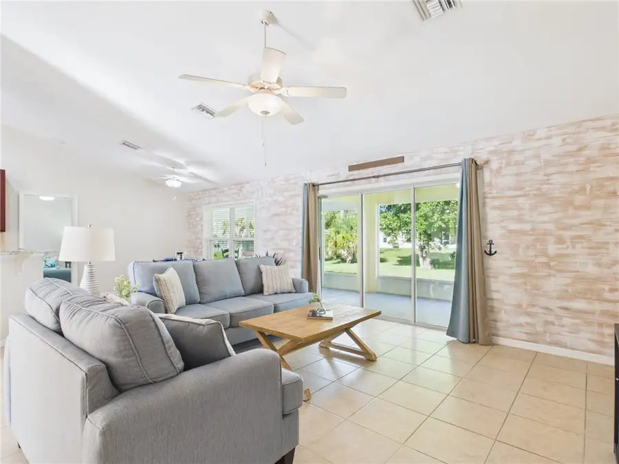 661 Jenkins Street, Sebastian, FL 32958 - #3