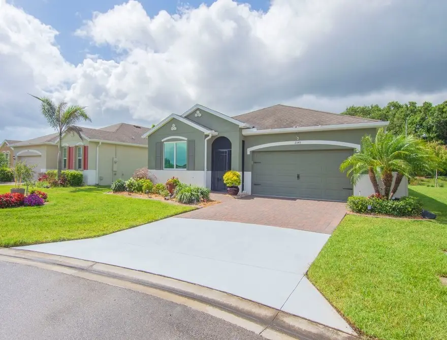 2543 Crowned Eagle Circle Sw, Vero Beach, FL 32962 - #1