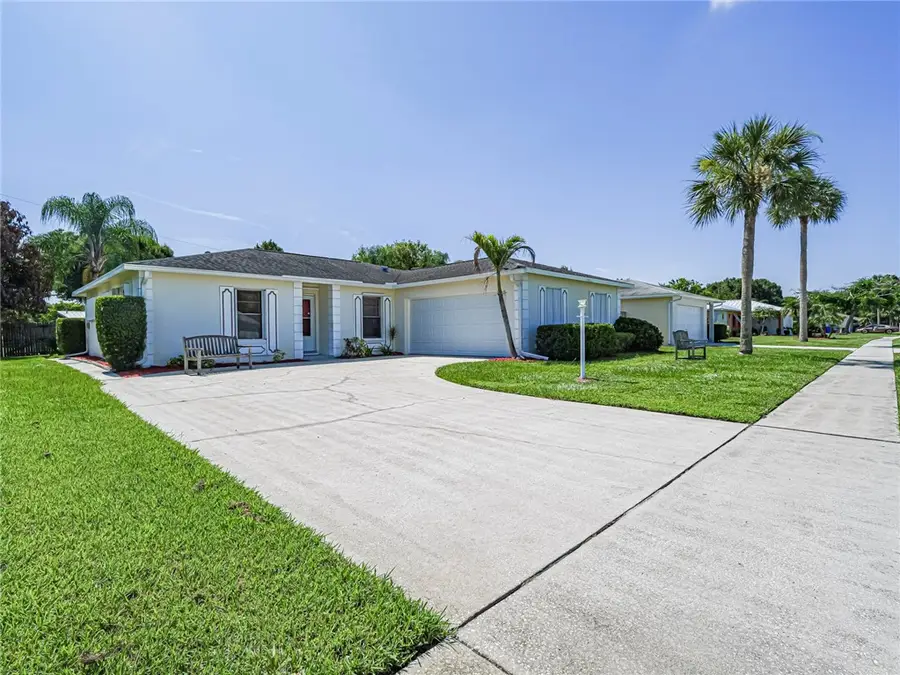 660 26th Court, Vero Beach, FL 32962 - #3