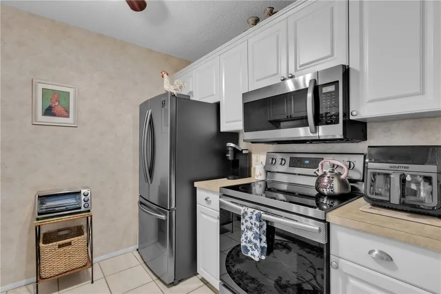38 Plantation Drive #202, Vero Beach, FL 32966 - #2