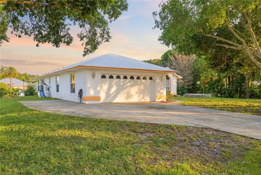 9931 Oak Street, Sebastian, FL 32976 - #3