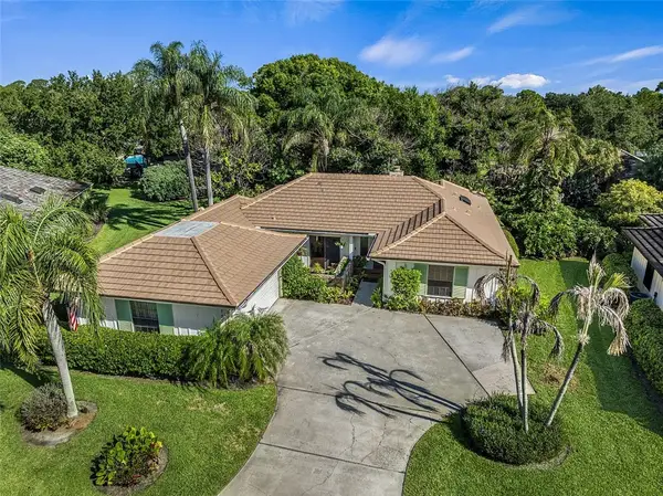 129 Prestwick Circle #25, Vero Beach, FL 32967