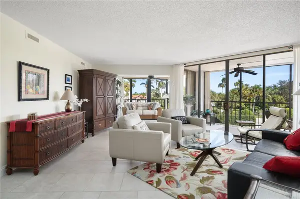 1825 Mooringline Drive #2-F, Vero Beach, FL 32963