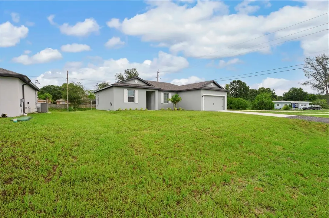 8835 W 98th Avenue, Vero Beach, FL 32967 - #1