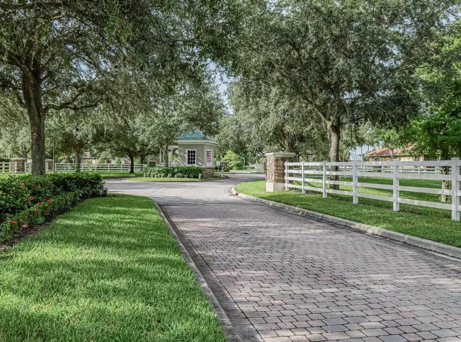 520 Caroline Drive, Vero Beach, FL 32968 - #2