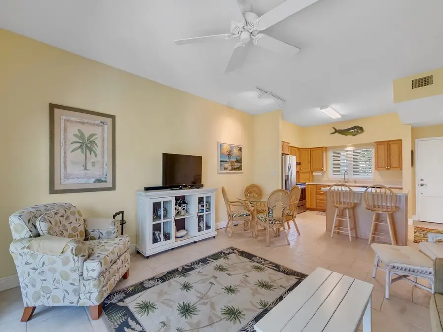 5060 Harmony Circle #102, Vero Beach, FL 32967 - #3