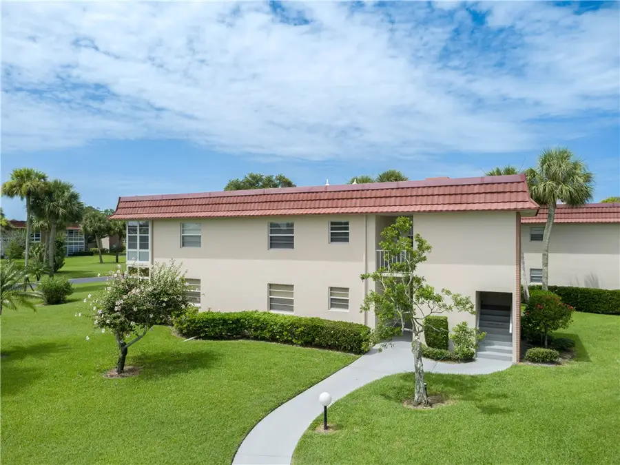 95 Spring Lake Drive #107, Vero Beach, FL 32962 - #2
