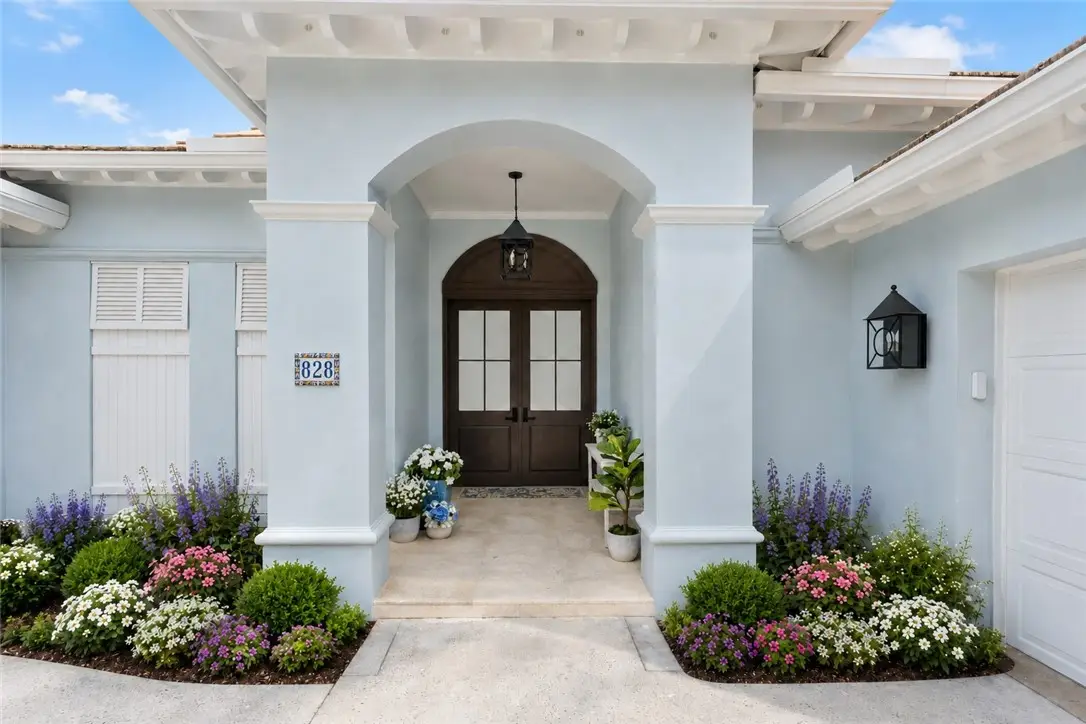 828 Pembroke Court, Vero Beach, FL 32963 - #1