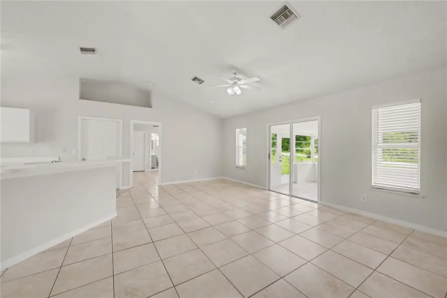 226 12th Street Sw, Vero Beach, FL 32962 - #2