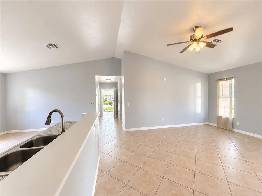 430 14th Place Sw, Vero Beach, FL 32962 - #3