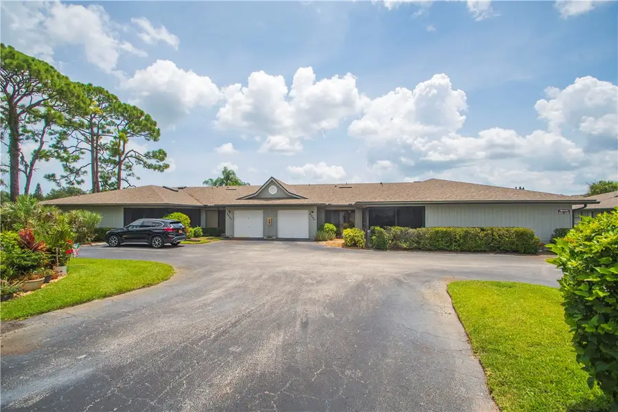 646 Centre Court Sw #102, Vero Beach, FL 32962 - #2