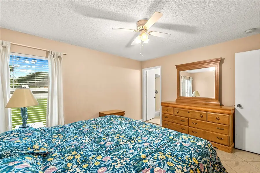 1335 23rd Street Sw, Vero Beach, FL 32962 - #2