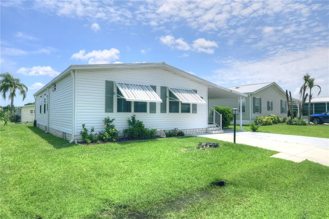 7653 Niantic Avenue #T3, Micco, FL 32976 - #1