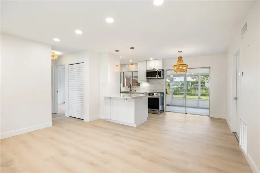 546 23rd Avenue, Vero Beach, FL 32962 - #3