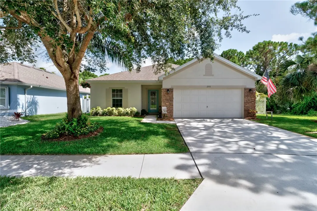 250 Briarcliff Circle, Sebastian, FL 32958 - #1