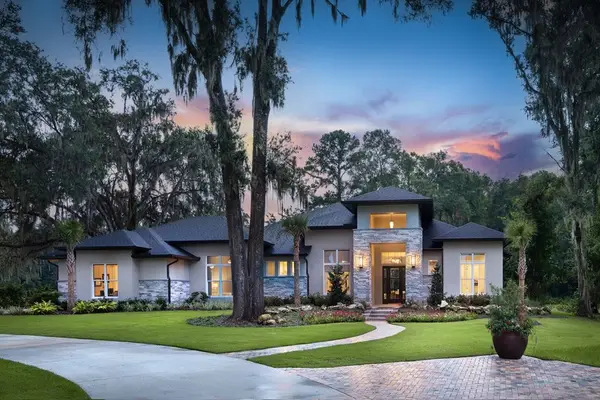 594 Acacia Road, Vero Beach, FL 32963