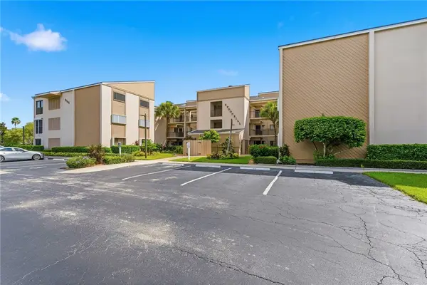 6165 S Mirror Lake Drive #106, Sebastian, FL 32958