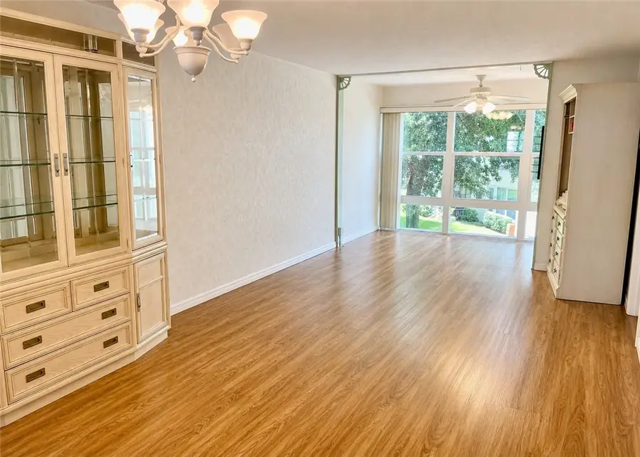 1100 Ponce De Leon Circle #N212, Vero Beach, FL 32960 - #2