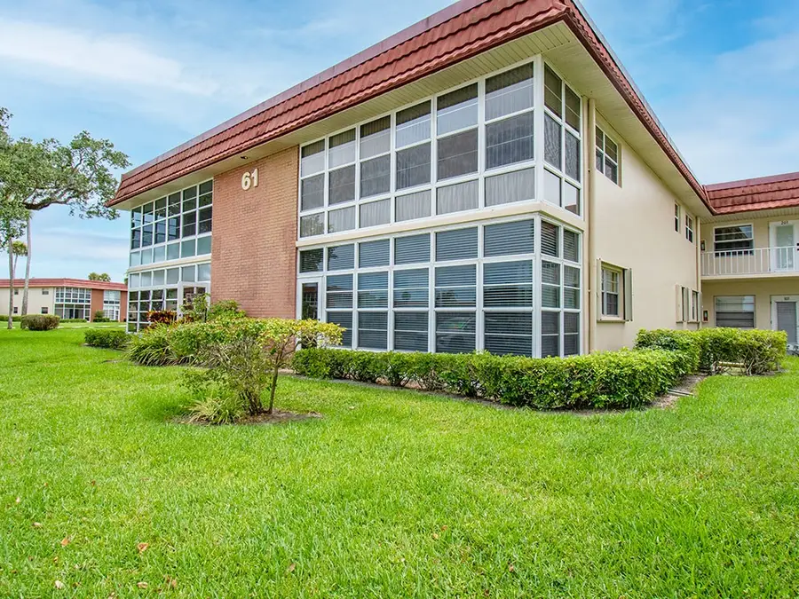 61 Woodland Drive #102, Vero Beach, FL 32962 - #3