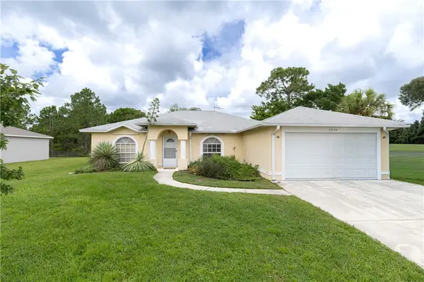 8555 103rd Avenue, Vero Beach, FL 32967