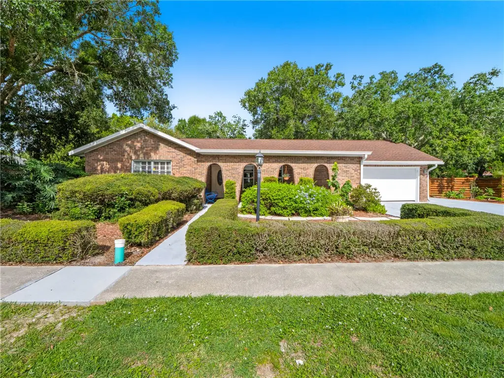 609 Manor Place, West Melbourne, FL 32904 - #1