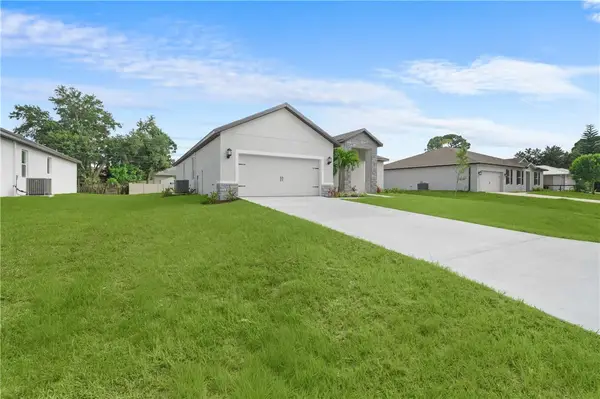 8016 102nd Court, Vero Beach, FL 32967