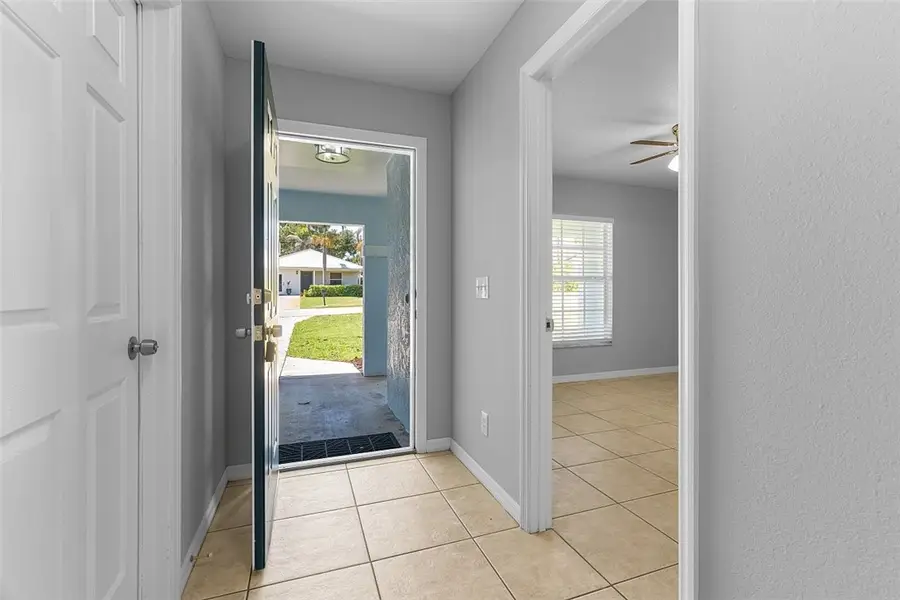 216 13th Street Sw, Vero Beach, FL 32962 - #3