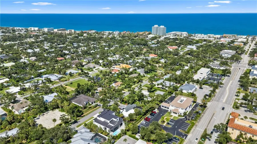 560 Acacia Road, Vero Beach, FL 32963 - #2