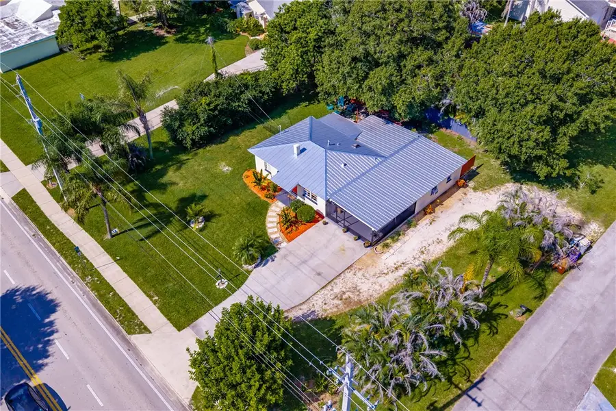825 20th Avenue, Vero Beach, FL 32960 - #2