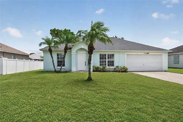 7986 103rd Court, Vero Beach, FL 32967