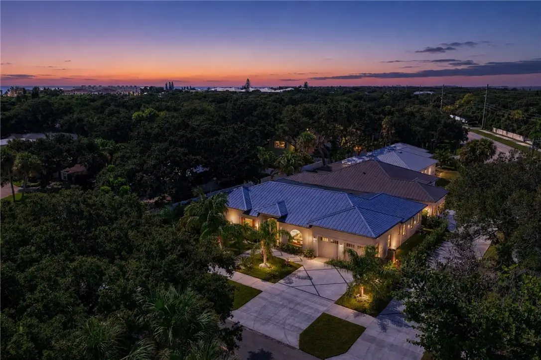 888 Sandpiper Lane, Vero Beach, FL 32963 - #1